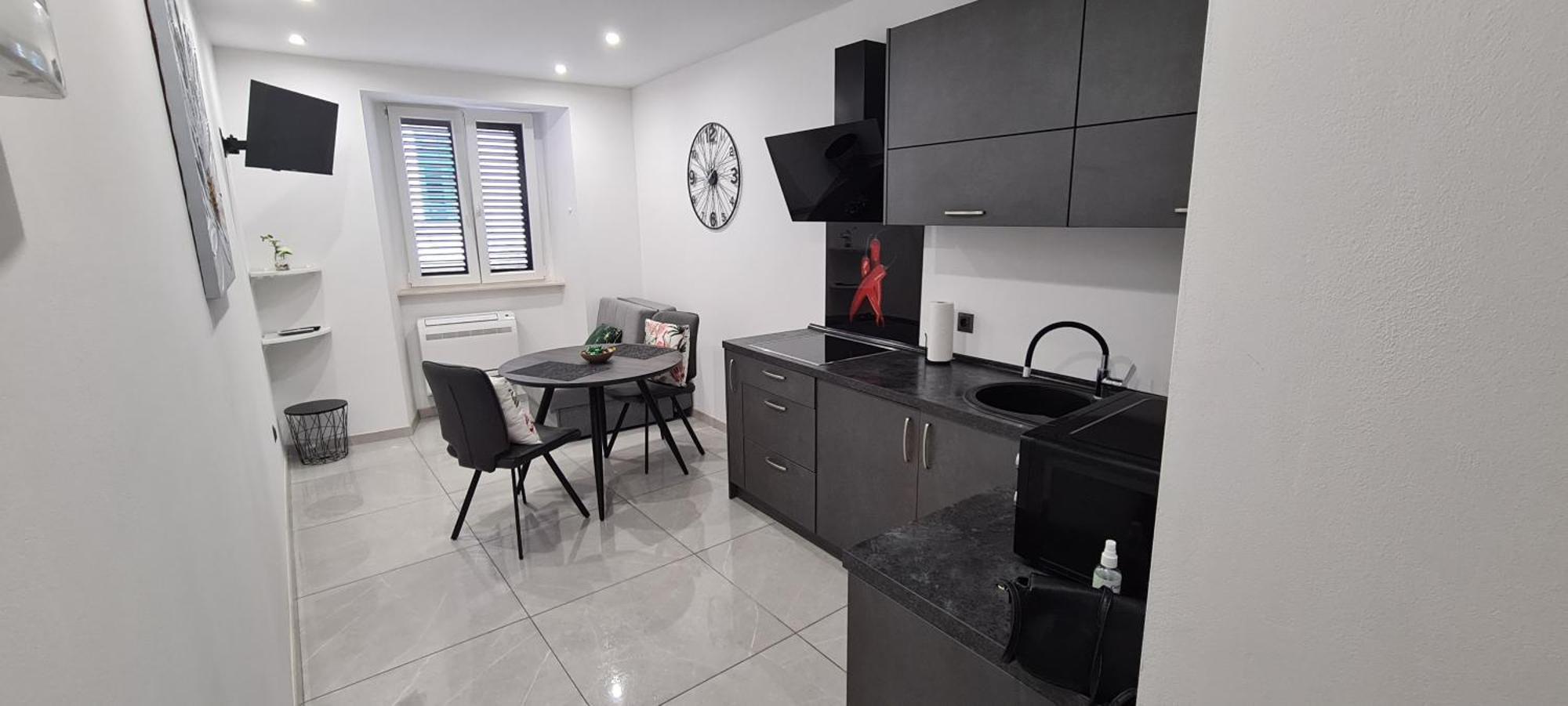 Apartman Julija 1 Rijeka Exterior foto